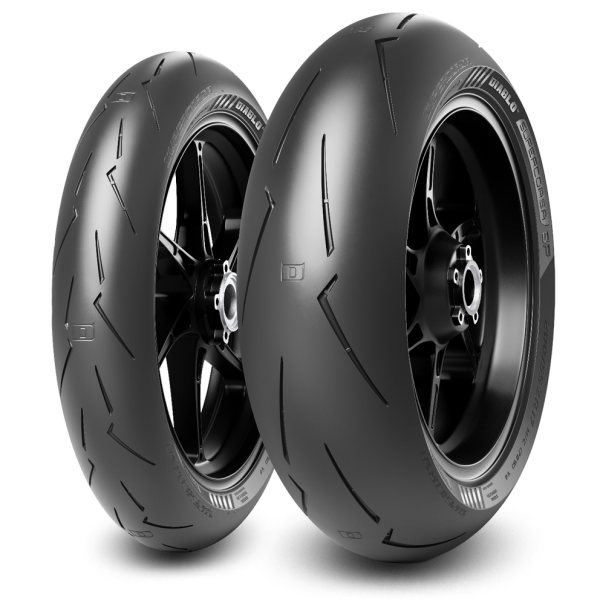 Pirelli Set 110/70ZR17 ve 140/70ZR17 Diablo Supercorsa SP V4 Ön Arka Takım