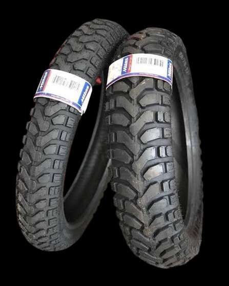 Mitas Set 90/90B21 54H ve 120/80B18 62T Enduro Trail E07 Plus TL Ön Arka Takım (24-22)