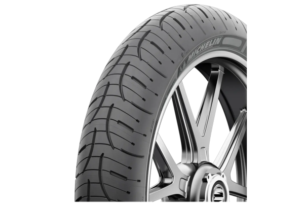 120/70 ZR17 (58W) MICHELIN PILOT ROAD4 GT ÖN LASTİK