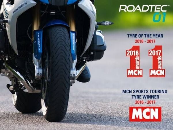 Metzeler 120/70ZR19 Roadtec 01 SE 60W Motosiklet Ön Lastik